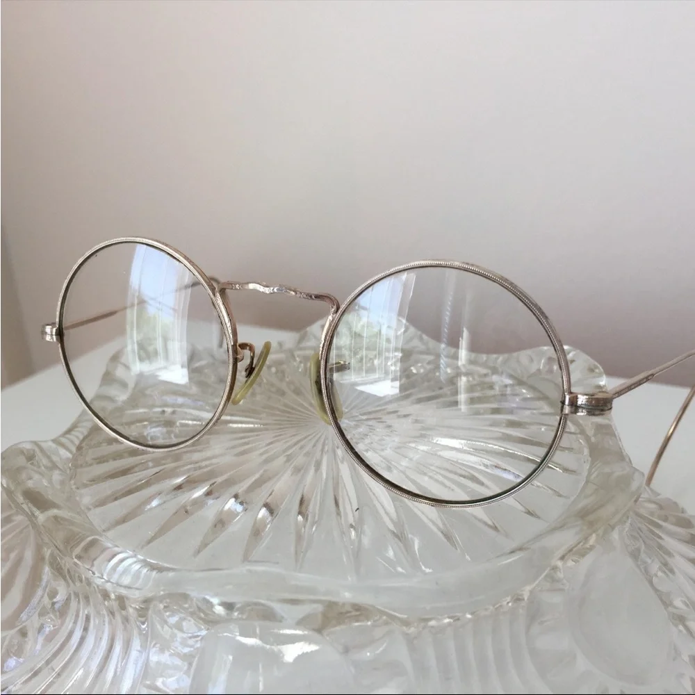 Vintage 1930s American Optical Gold Eyeglasses Spectacles Small